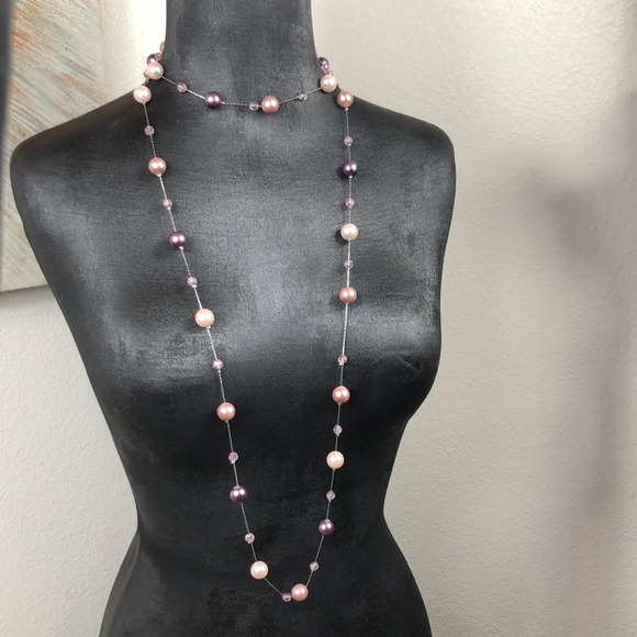 Faux Pearl Rhinestone Necklace Purple & Champagne On Silver Tone Chain - Picture 7 of 16